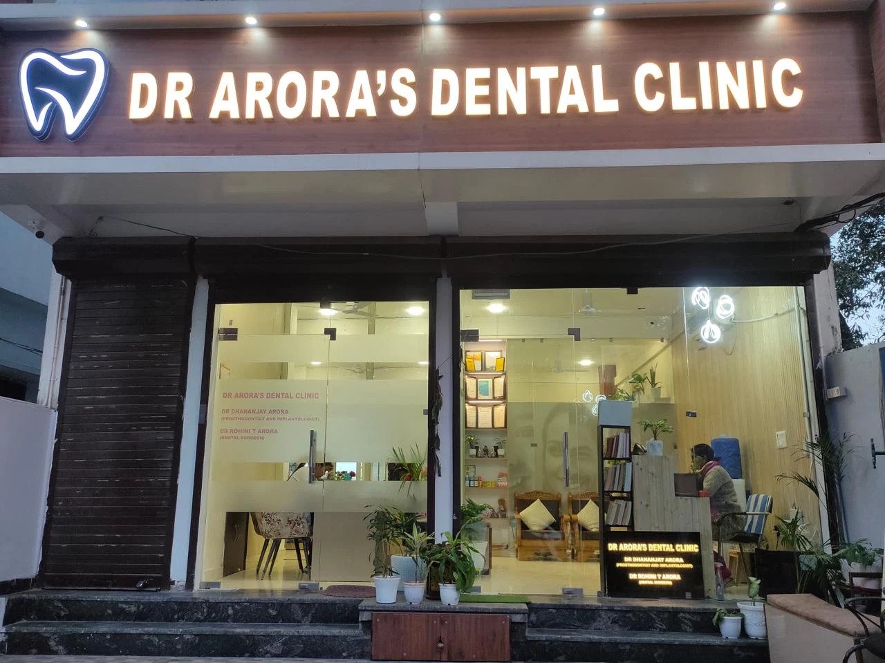 Dr Arora's Dental Clinic in Dehradun